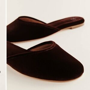 Reformation Melly Flat Velvet Slip-On Mules Dark Cherry Size 8